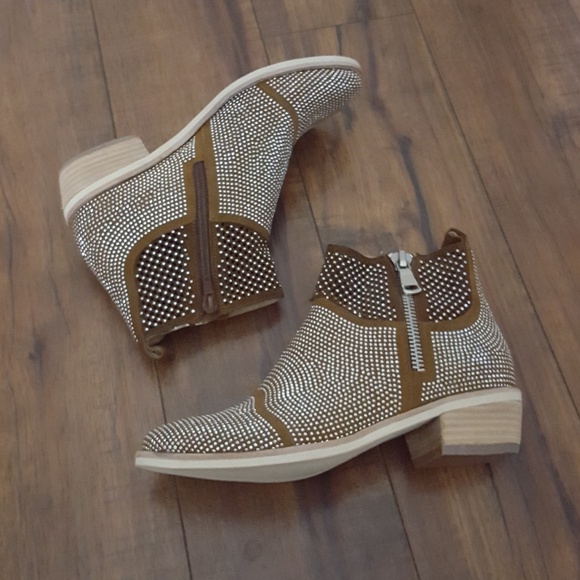Vaneli Shoes - 🆕️Vaneli - Brown Suede Studded Booties